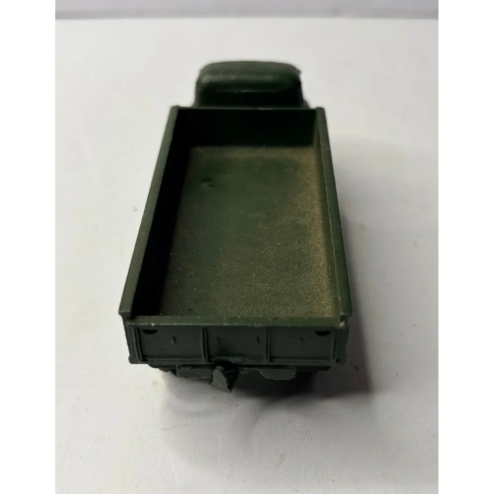 N/A vintage plastic